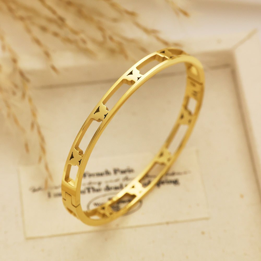 Nova Frame Bangle