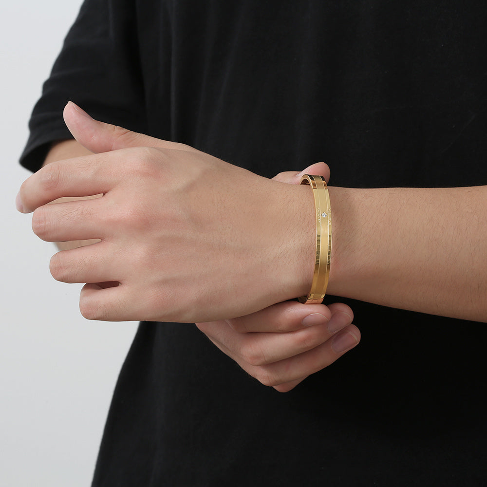 Eternal Line Bangle