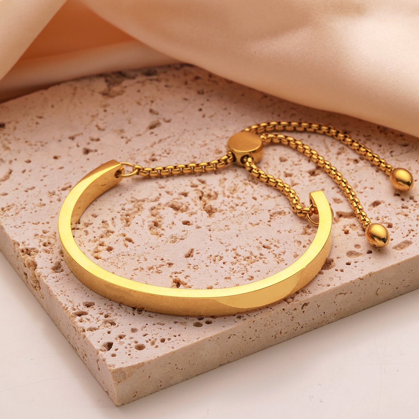 Golden Bar Bracelet