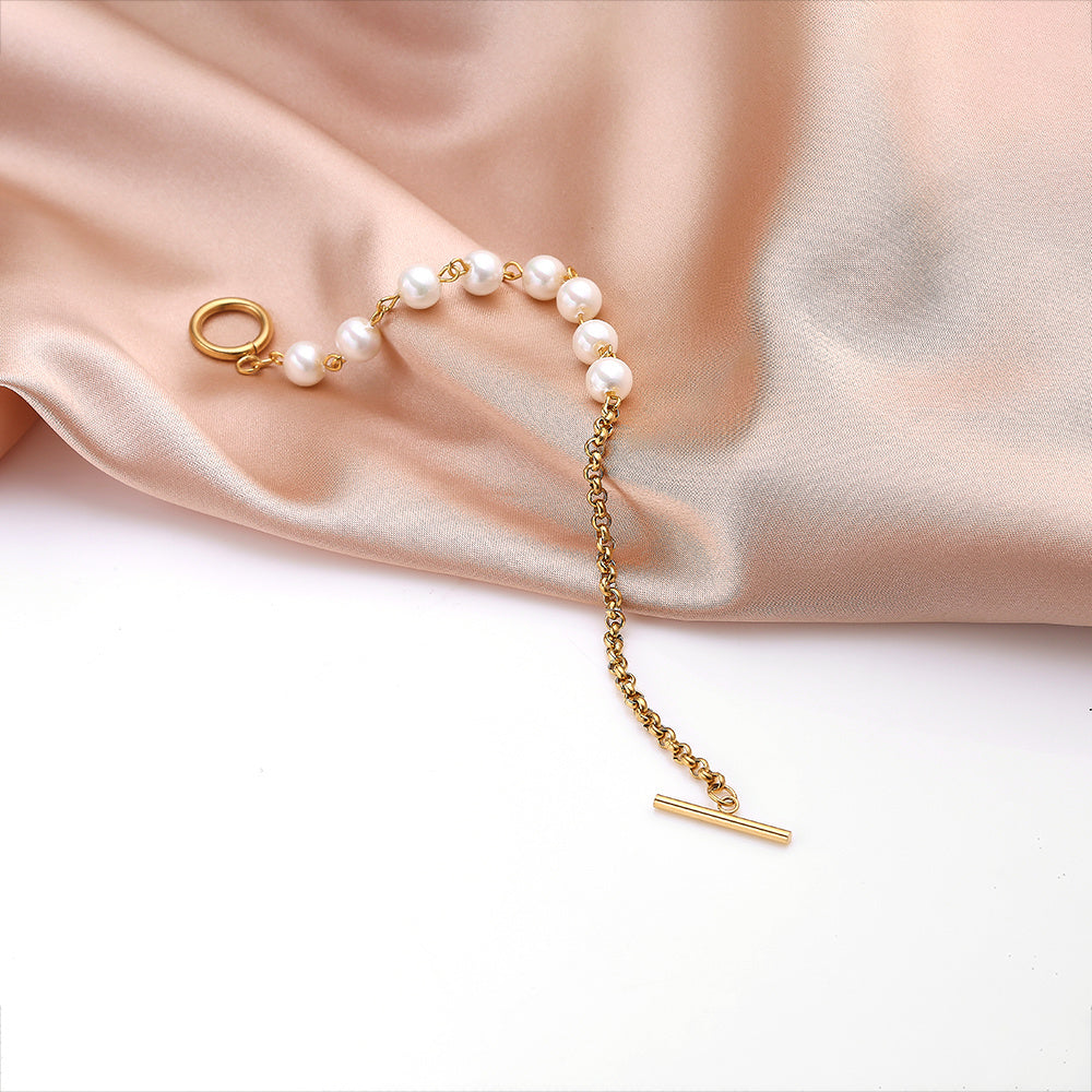 Serene Pearl Bracelet